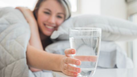 Cara Menentukan Kebutuhan Air Harian Anda